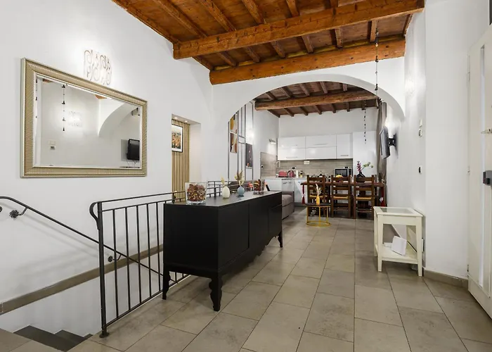 Rustic Florentine Dimora Appartamento